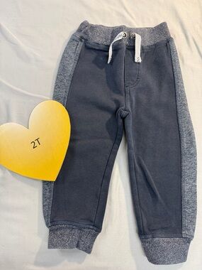 Calvin Klein Jeans - Kids 2T Charcoal and Heather Grey Joggers/Sweatpants